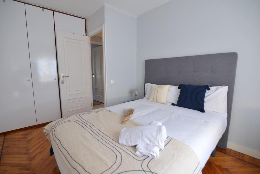 El Apartamento De San Manolo By Just Room ซานตานเดร์ ภายนอก รูปภาพ