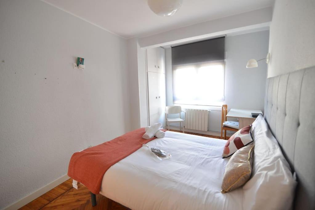 El Apartamento De San Manolo By Just Room ซานตานเดร์ ภายนอก รูปภาพ