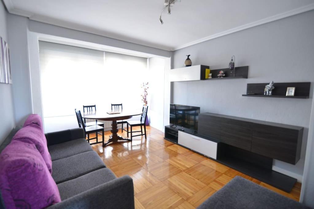 El Apartamento De San Manolo By Just Room ซานตานเดร์ ภายนอก รูปภาพ